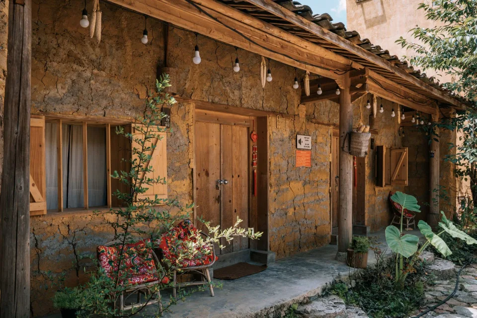 Không gian Hoàng Văn Trọng